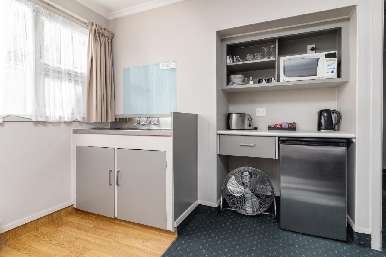 Amble Inn Motel Masterton Εξωτερικό φωτογραφία